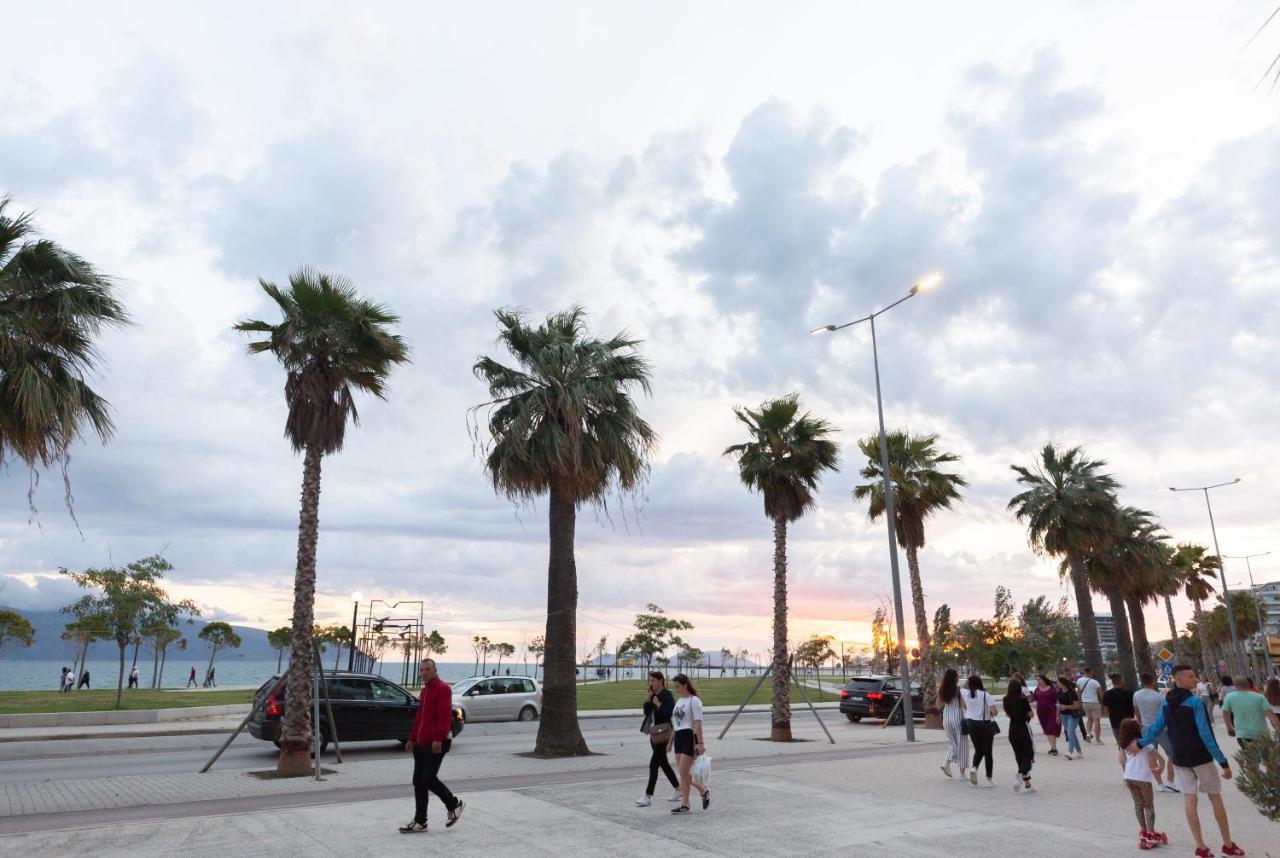 Porta Apartament Vlorë エクステリア 写真