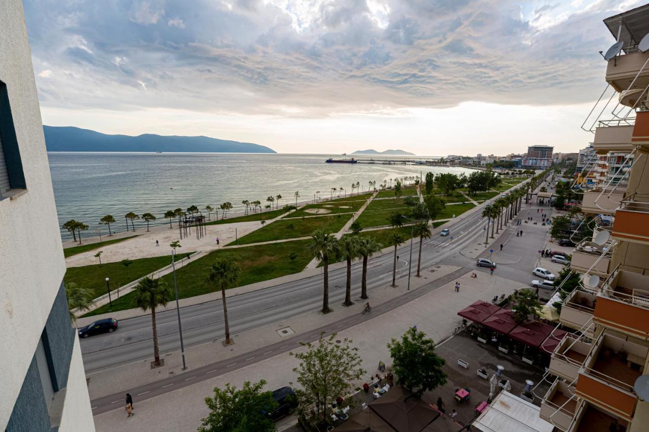 Porta Apartament Vlorë エクステリア 写真