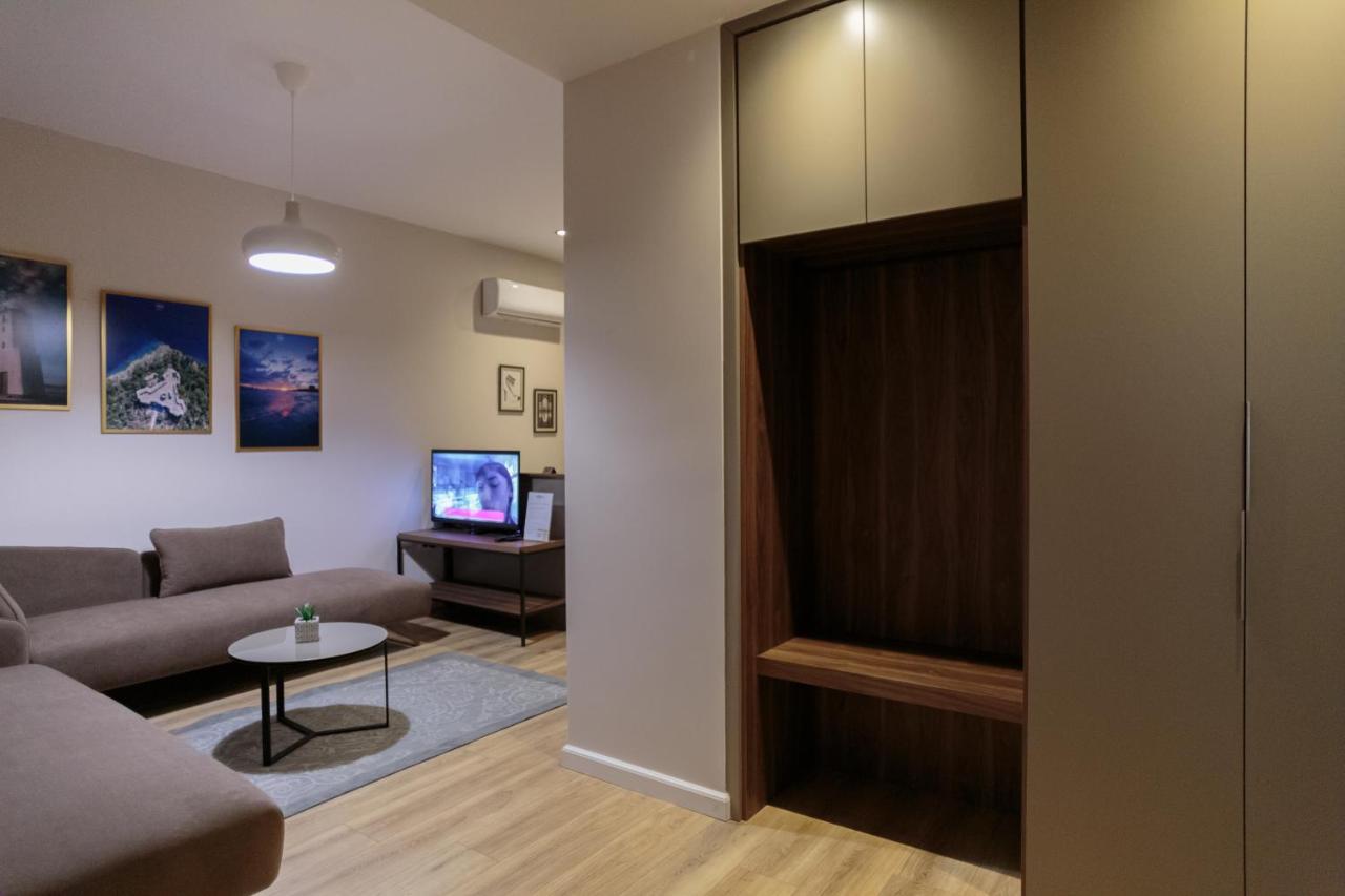Porta Apartament Vlorë エクステリア 写真