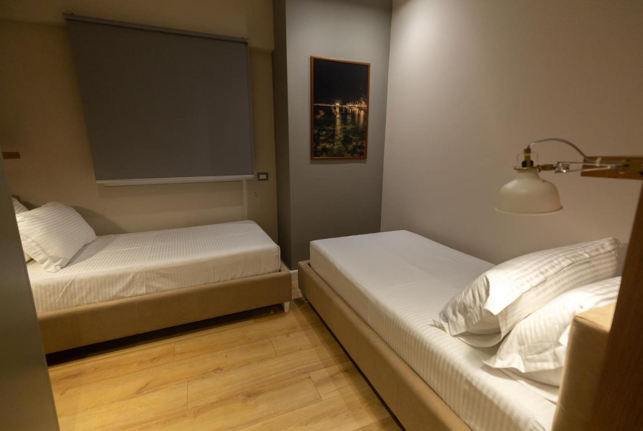 Porta Apartament Vlorë エクステリア 写真