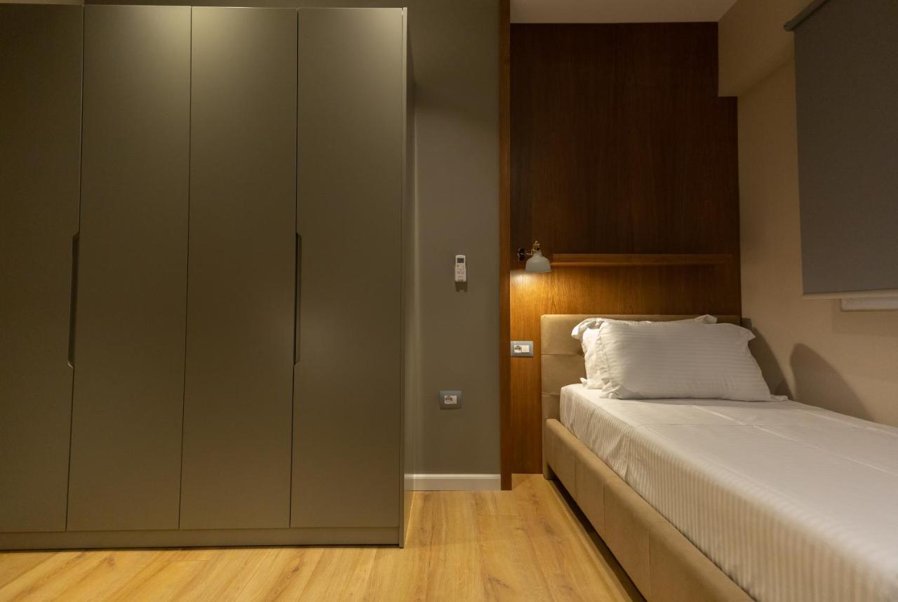 Porta Apartament Vlorë エクステリア 写真