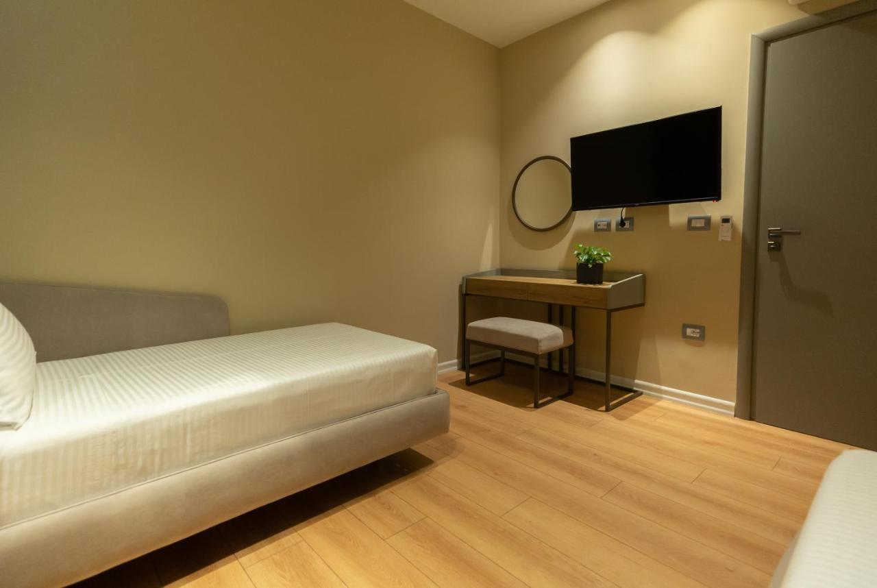 Porta Apartament Vlorë エクステリア 写真