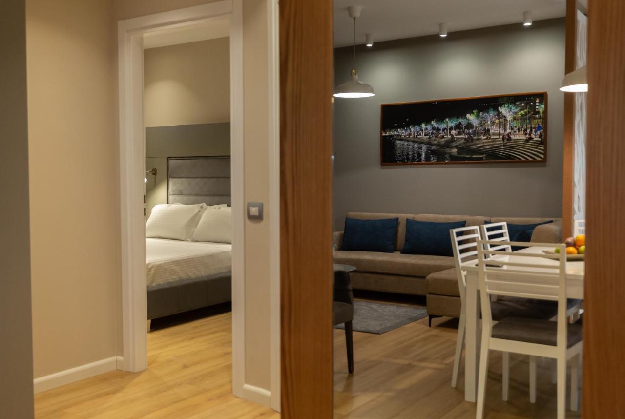 Porta Apartament Vlorë エクステリア 写真